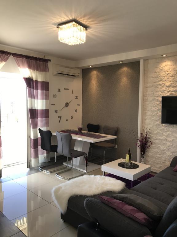 Apartment Sanja Senj  Buitenkant foto